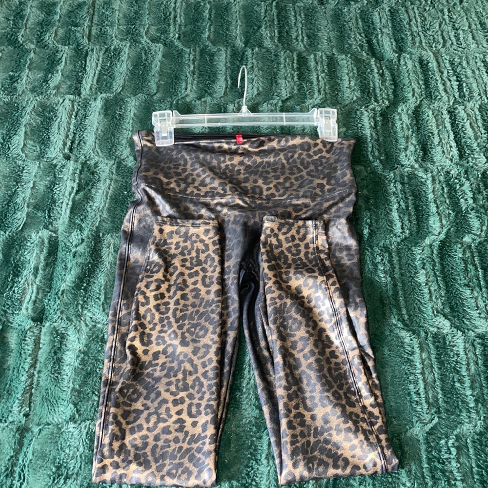 SPANX leopard leggings (Faux leather). Very chic for the winter time!